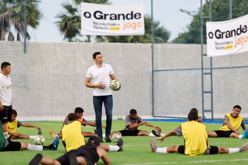 Introducing O Grande Jogo: A Reality Show with World Football Stars and Talented Young Men from Brazil!,